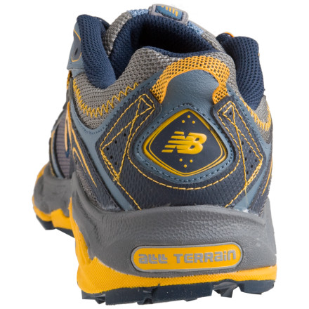 New Balance - 621 Trail Running Shoe - Men's