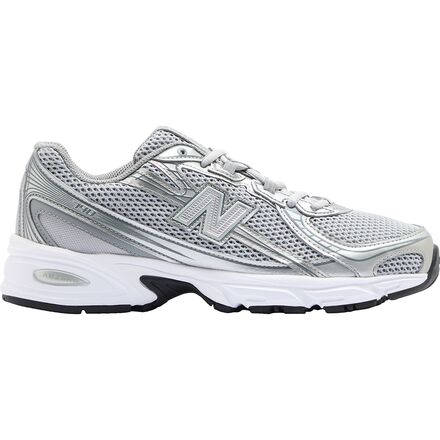 740 Shoe