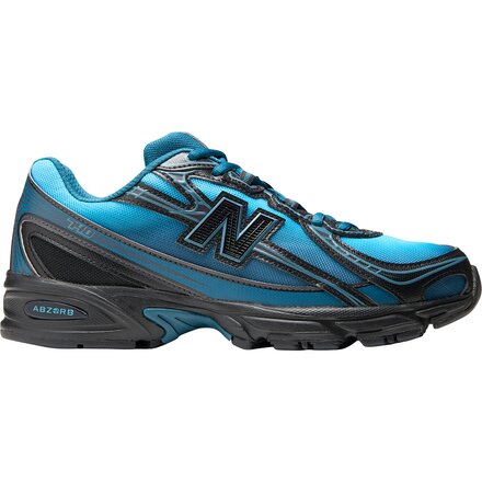 740 Shoe