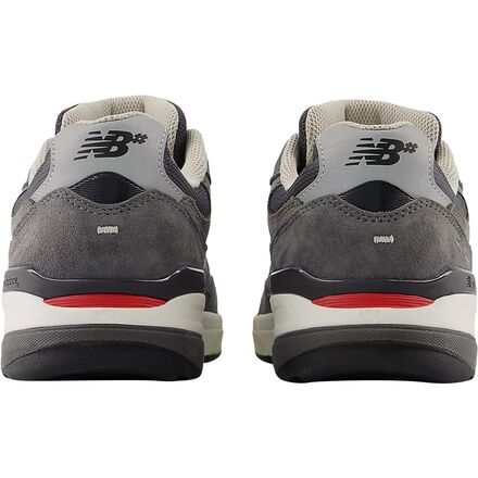New Balance - Numeric Andrew Reynolds 933 Shoe
