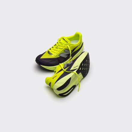 New Balance - FuelCell Rebel v5 Running Shoe - Men's