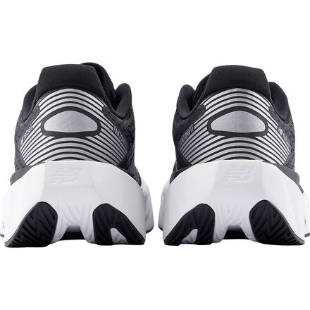 New Balance - FuelCell Rebel v5 Running Shoe - Women's
