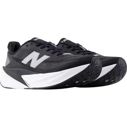 New Balance - FuelCell Rebel v5 Running Shoe - Women's
