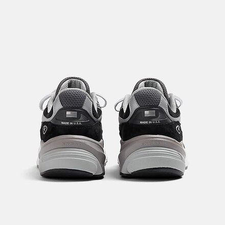 New Balance - Made in USA 990v6 Shoe - Men's