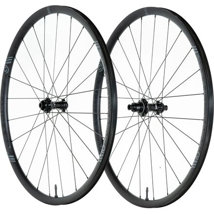 AR25 Solix SL Disc Wheelset