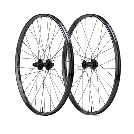 Industry Nine - Triad Hydra2 Boost 29in Carbon Wheel