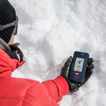 Nivia - 3D Finder Avalanche Beacon