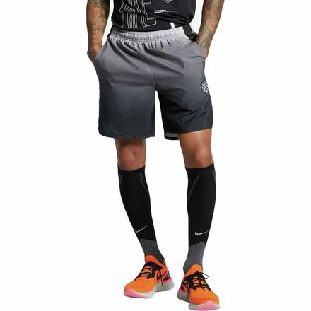 Nike - Challenger PR 7in Short - Men's