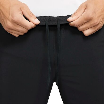 Nike - Phenom Essential Woven Pant - Men's