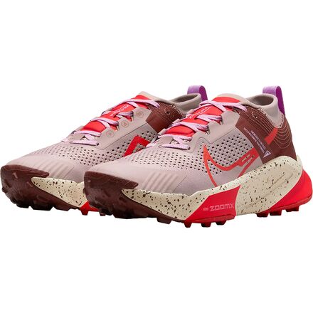 Nike - ZoomX Zegama Trail Running Shoe - Women's