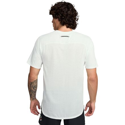 Nike - Dri-Fit Solar Chase Short-Sleeve Shirt - Men's