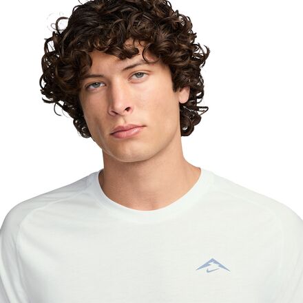 Nike - Dri-Fit Solar Chase Short-Sleeve Shirt - Men's