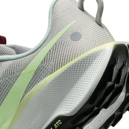 Nike - Pegasus 5 Trail Running Shoe - Men's