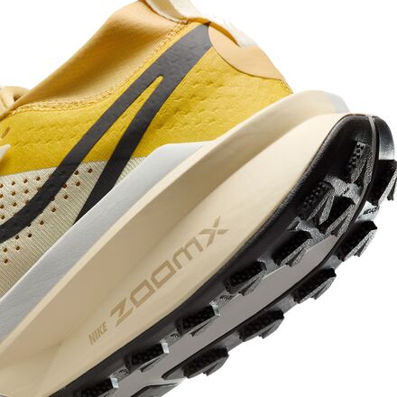Nike - Zegama 2 Trail Running Shoe - Men's