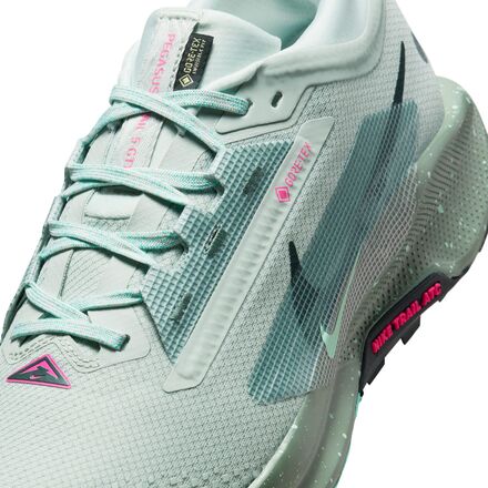 Nike - Pegasus Trail 5 GORE-TEX Running Shoe - Men's