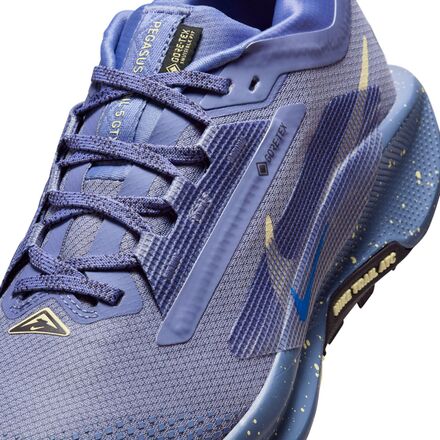 Nike - Pegasus Trail 5 GORE-TEX Running Shoe - Women's