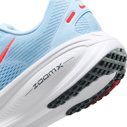 Nike - Vomero 18 Running Shoe - Men's