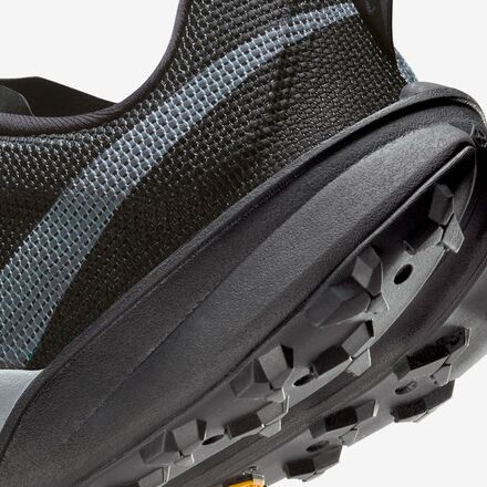 Nike - Terra Kiger 10 Trail Running Shoe - Men's