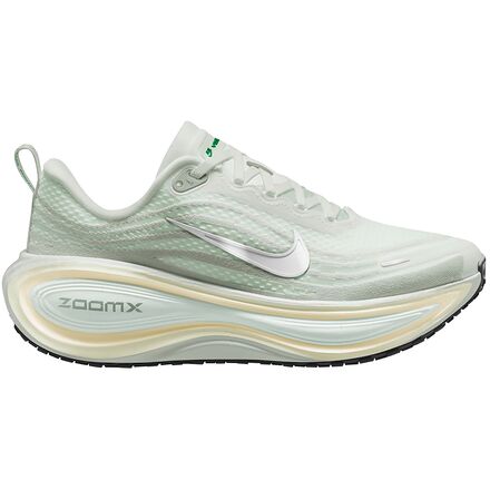 Vomero Plus Running Shoe - Women's