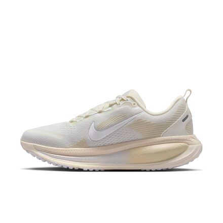 Nike - Vomero 18 ESS Running Shoe - Women's