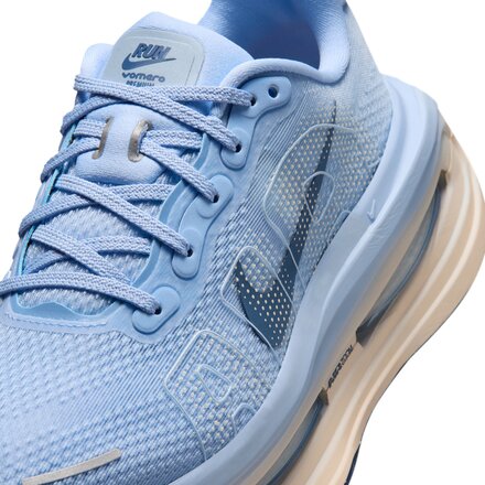 Nike - Vomero Premium Running Shoe - Women's