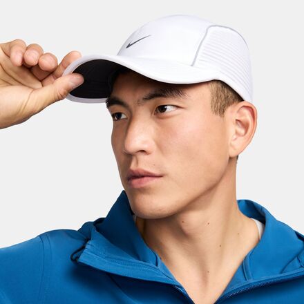 Nike - Dri-FIT ADV Fly Cap AeroAdapt
