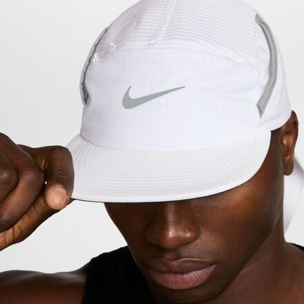 Nike - Dri-FIT ADV Fly Cap Cooling