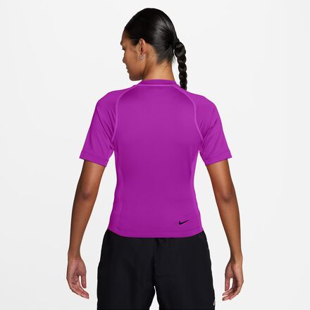Nike - ACG Dri-Fit Wildsee Baselayer SS Top - Women's