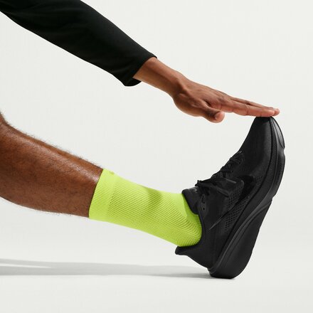 Nike - Pegasus 42 Running Shoe - Men's