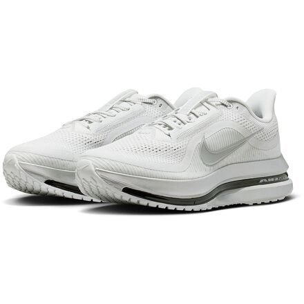 Nike - Pegasus Premium RR Running Shoe - Men's