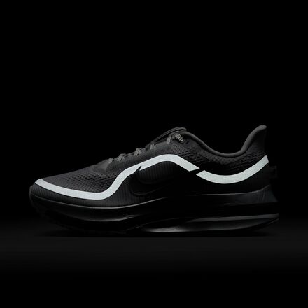 Nike - Pegasus Premium RR Running Shoe - Men's