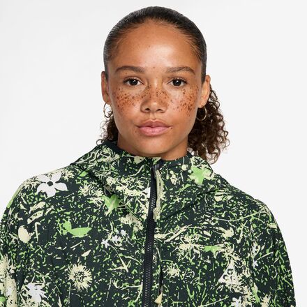 Nike - ACG Five Towers Jacket - Women's