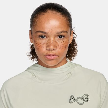 Nike - ACG Solar Chase Dri-Fit UV Long-Sleeve Sun Hoodie - Women's