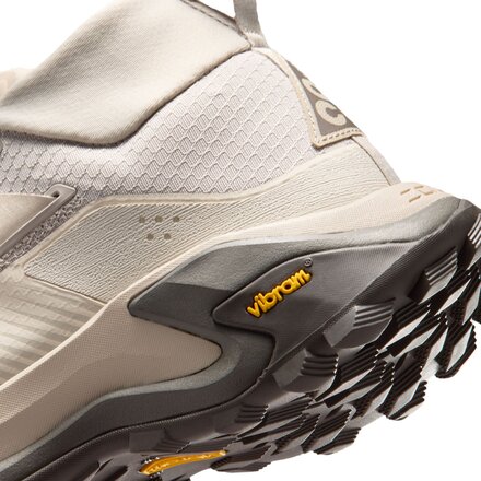 Nike - ACG Zegama Hiking Shoe - Women's