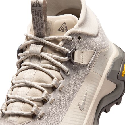 Nike - ACG Zegama Hiking Shoe - Women's