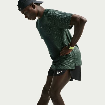 Nike - Aero-FIT Stride Short-Sleeve Shirt - Men's