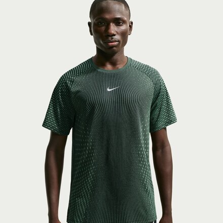 Nike - Aero-FIT Stride Short-Sleeve Shirt - Men's