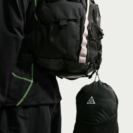 Nike - ACG Lava Flow Therma-FIT ADV Vest - Men's