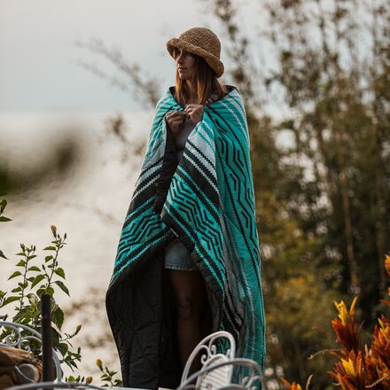 Nomadix - Puffer Blanket