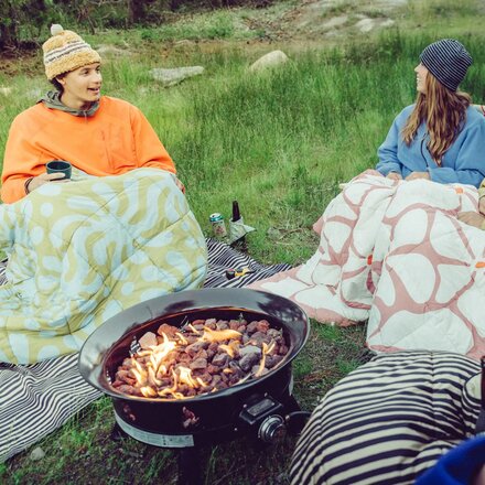 Nomadix - Graphene Puffer Blanket