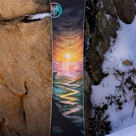 Never Summer - Infinity Snowboard - 2027 - Women's