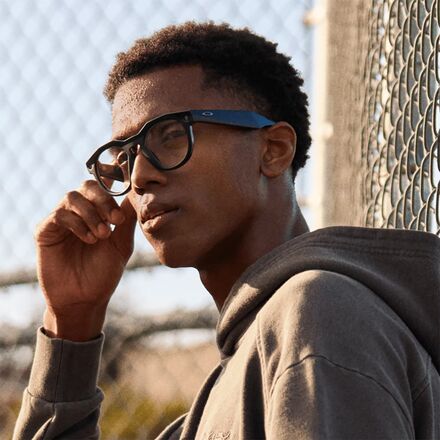 Oakley - Meta AI HSTN Sunglasses