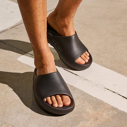 Oofos - OOahh Plus Slide Sandal