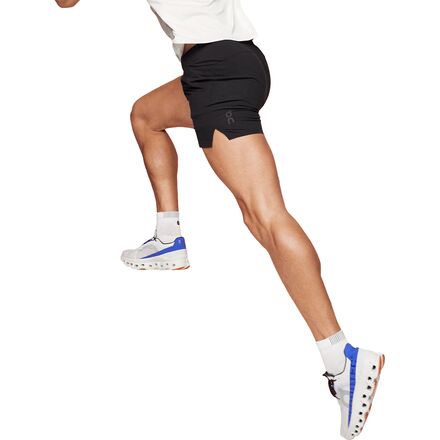 On Running - Essential Shorts - Men's