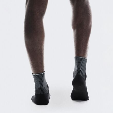 On Running - Performance Run Mid Sock