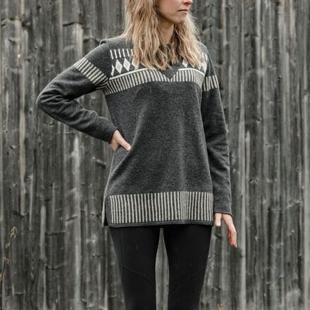 SKHOOP - Tindra V-Neck Sweater  - Women's
