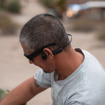 Outdoor Tech - Hawk