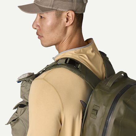 Patagonia - Stealth Convertible Vest