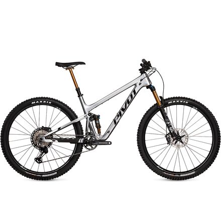 Pivot - Trail 429 Pro XT/XTR Carbon Wheel Mountain Bike - Metallic Silver