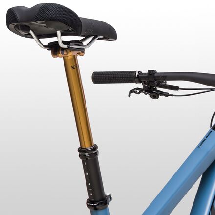 Pivot - Trail 429 Pro XT/XTR Enduro Carbon Wheel Mountain Bike